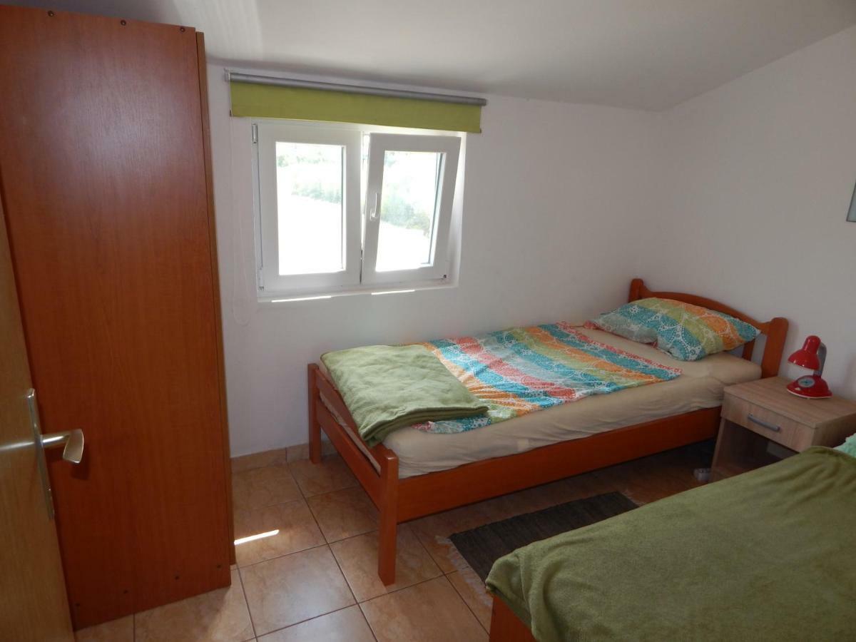 Apartmani Nin Luaran gambar
