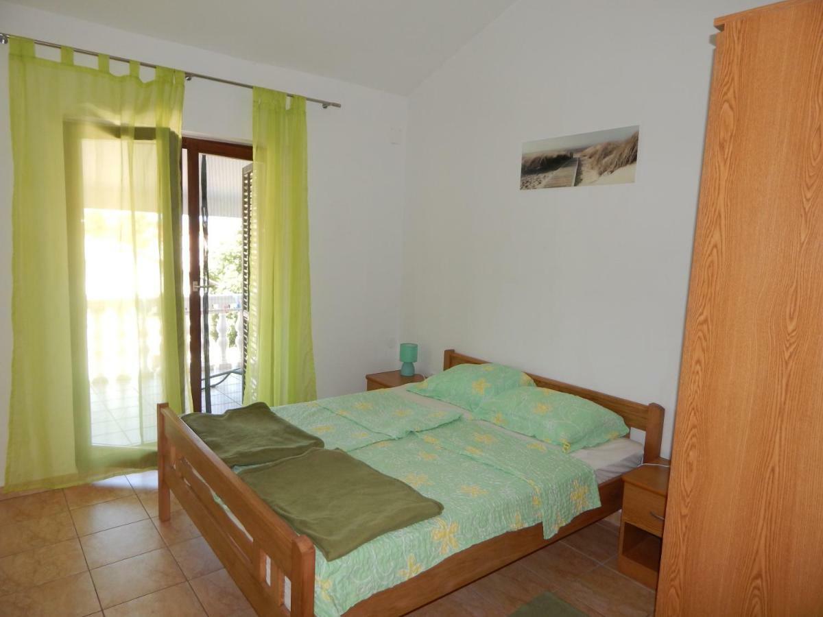 Apartmani Nin Luaran gambar